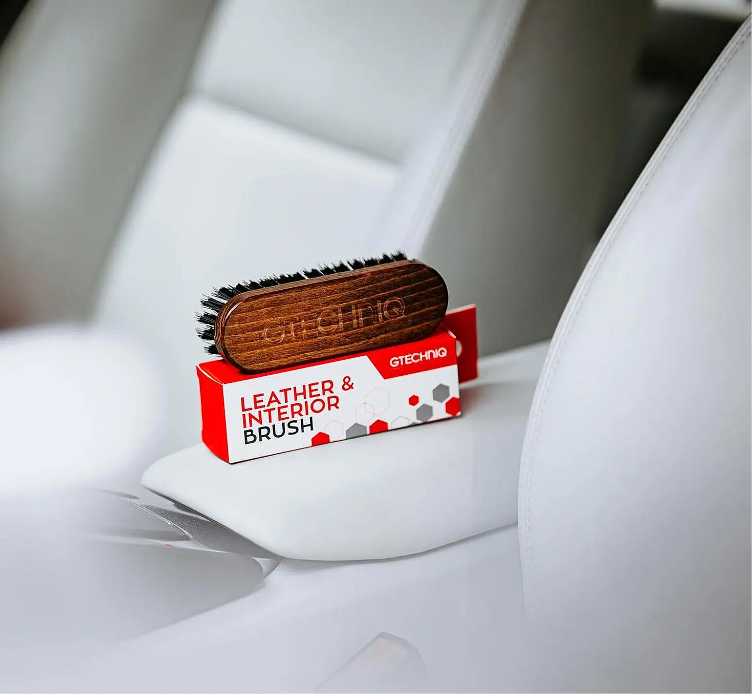 Gtechniq Leather & Interior Brush