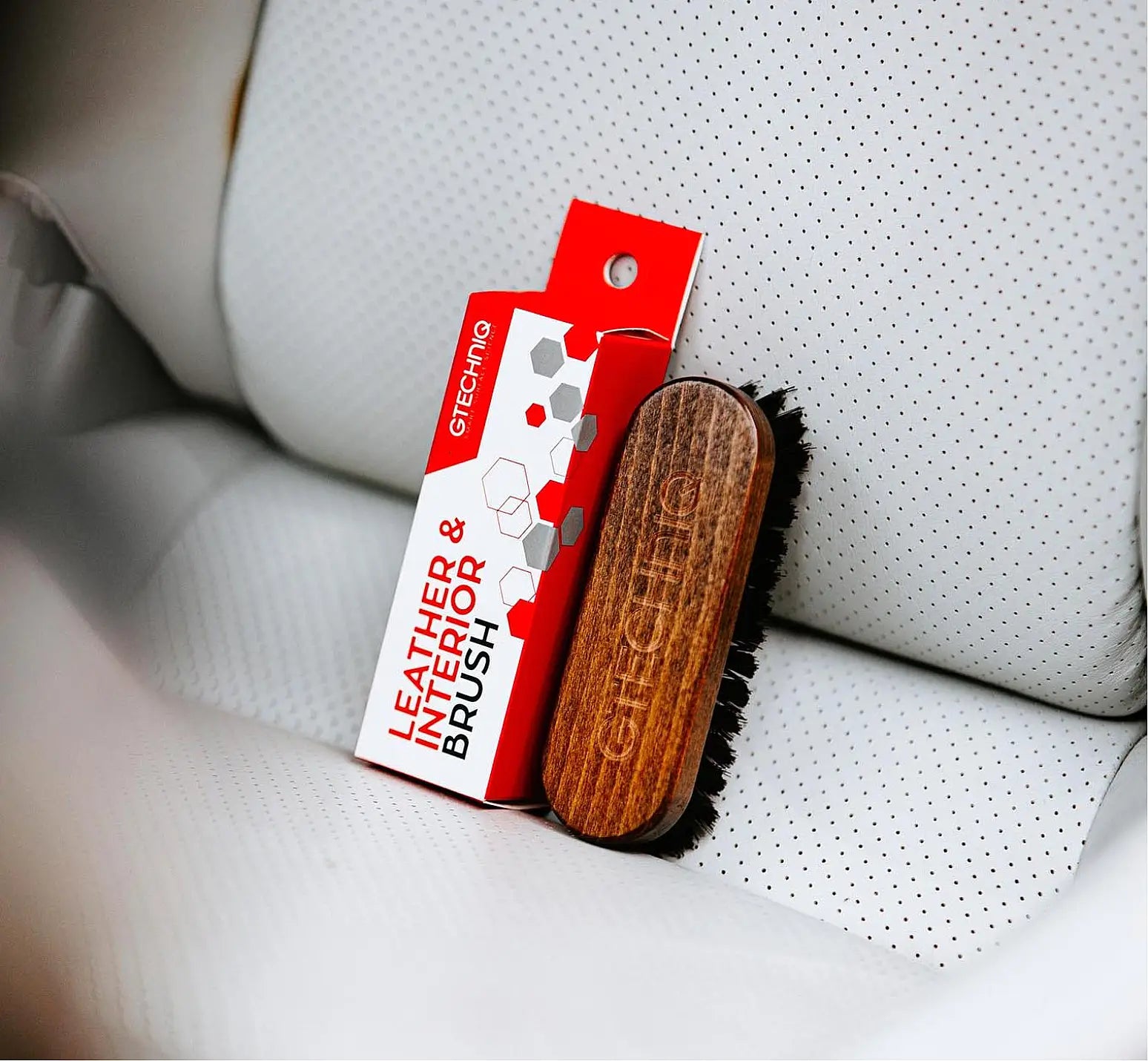 Gtechniq Leather & Interior Brush