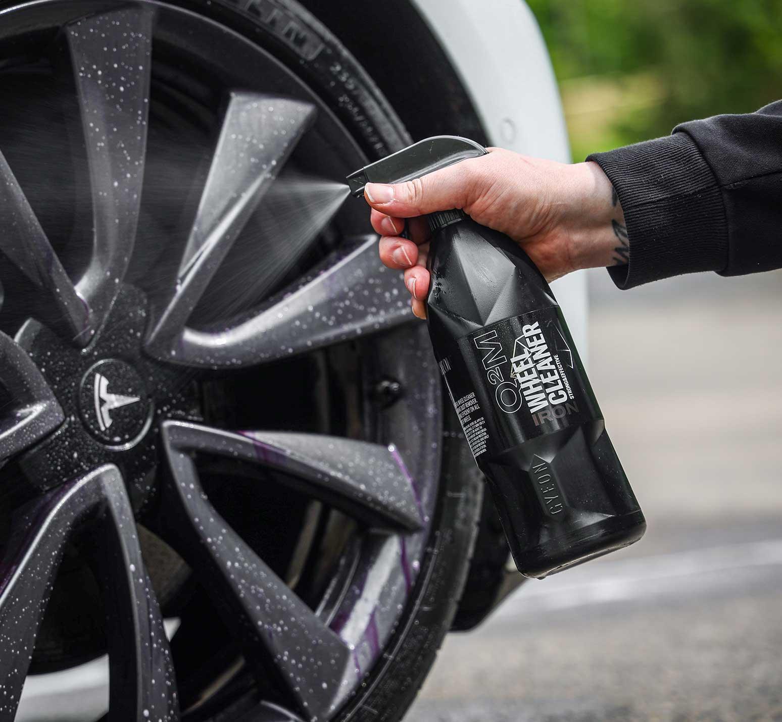 Gyeon Q2M Iron Wheel Cleaner Redefined - Polished Bliss