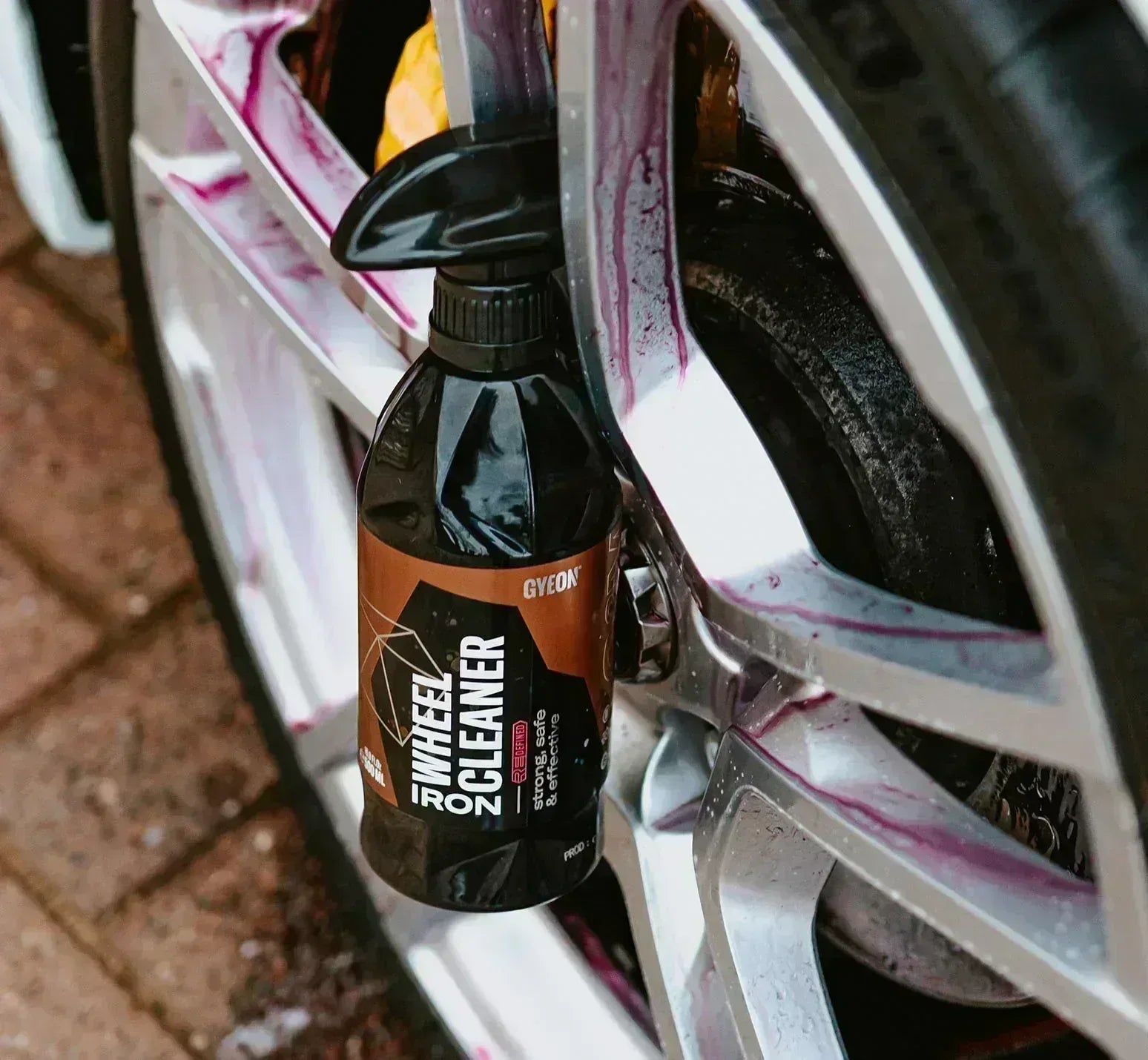 Gyeon Q2M Iron Wheel Cleaner Redefined - Polished Bliss